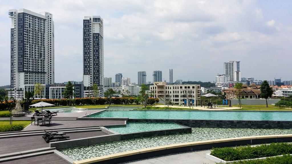 Hyve Soho Suites Cyberjaya Zewnętrze zdjęcie